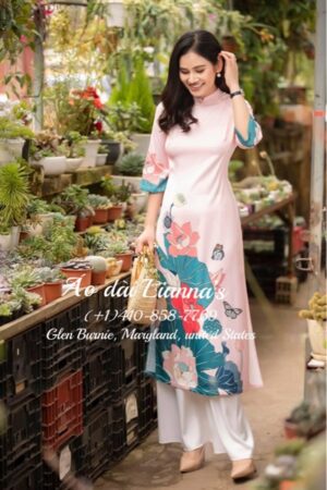 Cách tân hồng in hoa sen