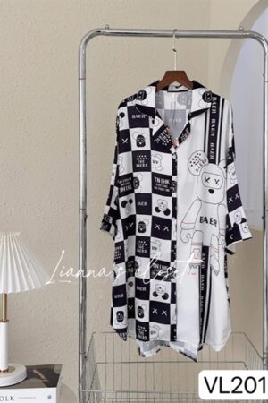 Vay lụa suồn ô vuông đen