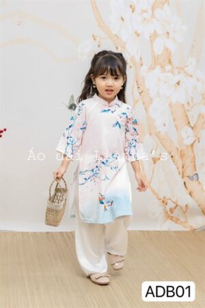 AD bé trắng hồng HC