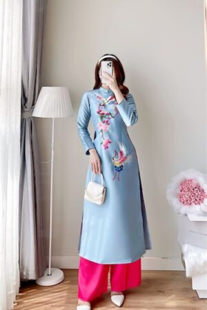 Tacpa xanh thêu (quần hồng sen )