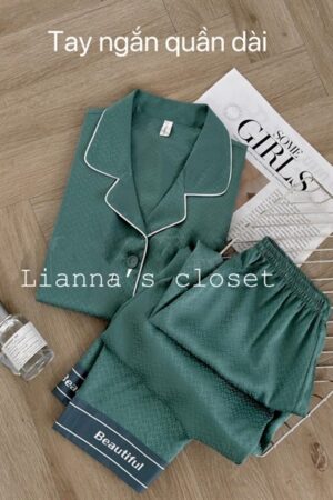 Xanh lá viền chữ