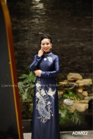 Áo dài mẹ cao cấp thêu sen xanh dương