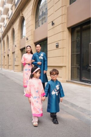 ao dai bé gái gia đình Hồng kiotviet 9c50817ebde5ab9850256c0fbeeab4bd