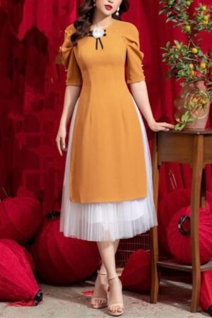 Váy vàng cách tân