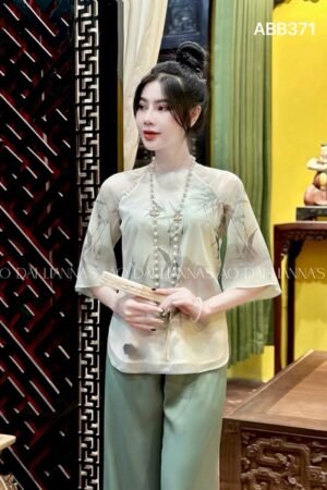 Áo bà ba tơ xanh lá trúc