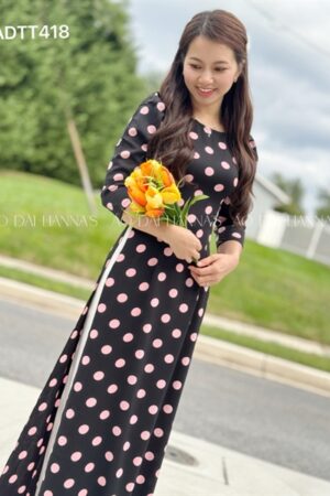 Áo dài chấm bi đen Hồng
