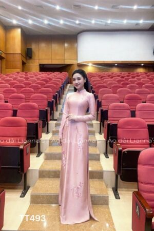 Áo dài truyền thống thêu hoa Vân gỗ Hồng