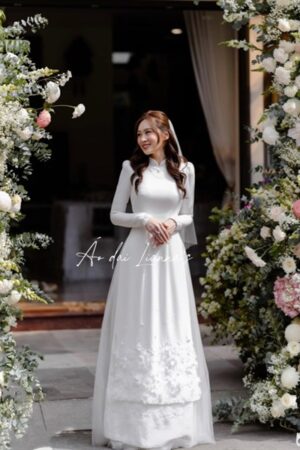 Set áo dài cưới trắng thiết kế áo