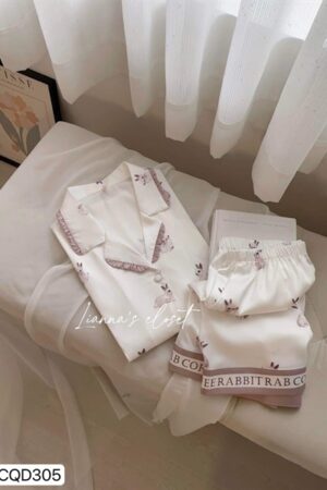 Thỏ bèo trắng đùi