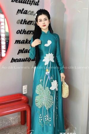 Áo dài cao cấp lụa valentino theu sen xanh dương