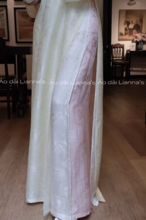 Ao dai tơ tằm 4 tà vàng kem kiotviet ff4f913550ecfd6e8562fec15e7ea3e1