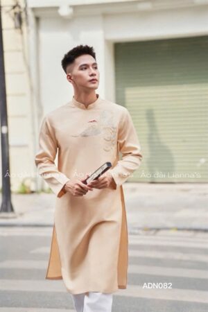 Ao dai nam mau champagne thieu chim