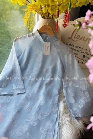 Áo dài suong tơ xanh hoa kiotviet 1fc55b1db4fee59fa48db9559ce84a98