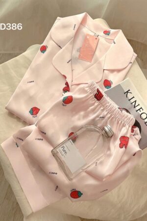 Lụa tay ngắn quần dài dâu nền Hồng