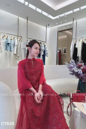 Áo dài đỏ họa tiết hoa Hồng phối váy kiotviet 43bf21448129dc24d23eb35f6f36d1ac