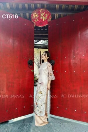 Ao dai cach tan hoan tiet đồng cỏ kiotviet 7fb926b8f5e60007dddbd5171ab54f68