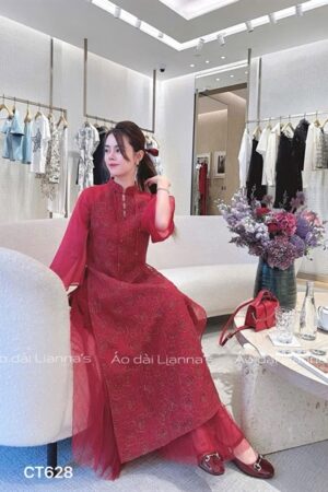 Áo dài đỏ họa tiết hoa Hồng phối váy kiotviet faabbad762606719467e4a1cb5016159