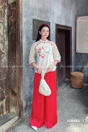 Yến Phượng đỏ