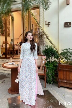 Áo dài hoa nhí quan Hồng phấn