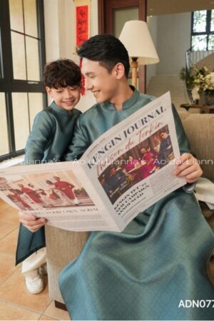 Áo dài bé trai xanh nhạt