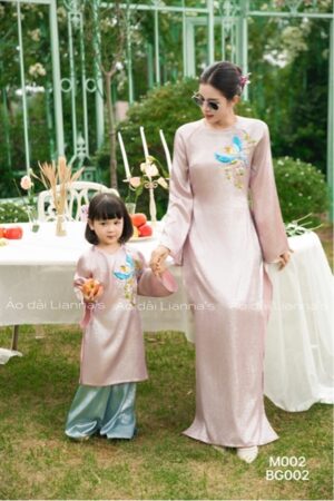 Bé gái gia đình Xuân Hỷ kiotviet 2e40f003305ffceb13f50132058f2710