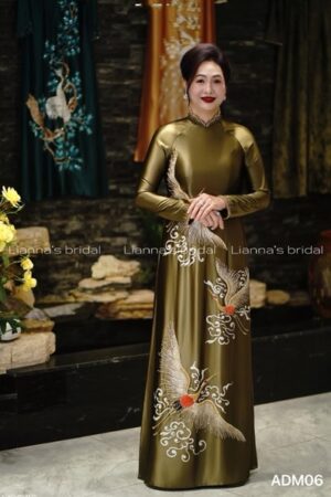 áo dài mẹ thêu đính kết đá chim cò