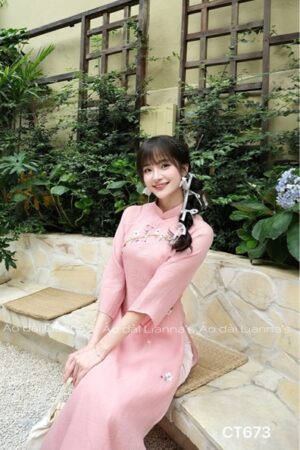 Áo dài cách Tân Hồng đỗ thêu hoa kiotviet 846e2b2c9e90eb4ae5a773813791e351