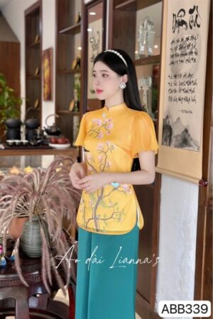 Áo bà ba tơ vàng theu kết tay canh tiên