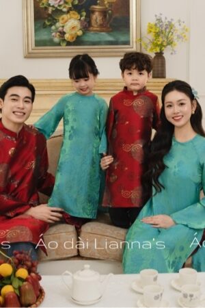 Áo dài bé gái tằm ánh xanh kiotviet feb0ee2fa87e644ea7591676523773db