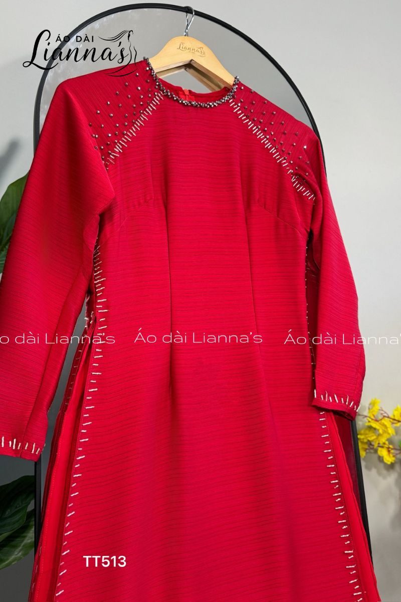 áo dài thiết kế cao cấp sang trọng