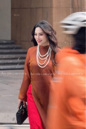 Áo dài suông tằm ánh kim tông nâu