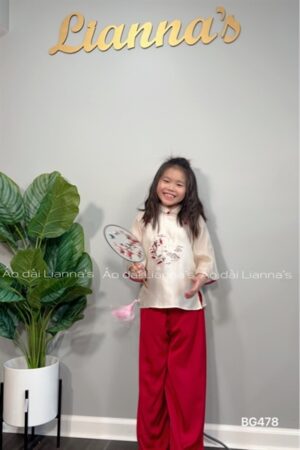 Yến Phượng bé gái đỏ