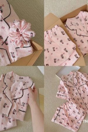 Set đũi tay ngắn quan dài hello kitty hồng