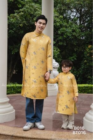 Áo dài nam vàng họa tiết