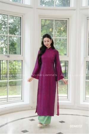 Áo dài mẹ tằm ánh màu tím