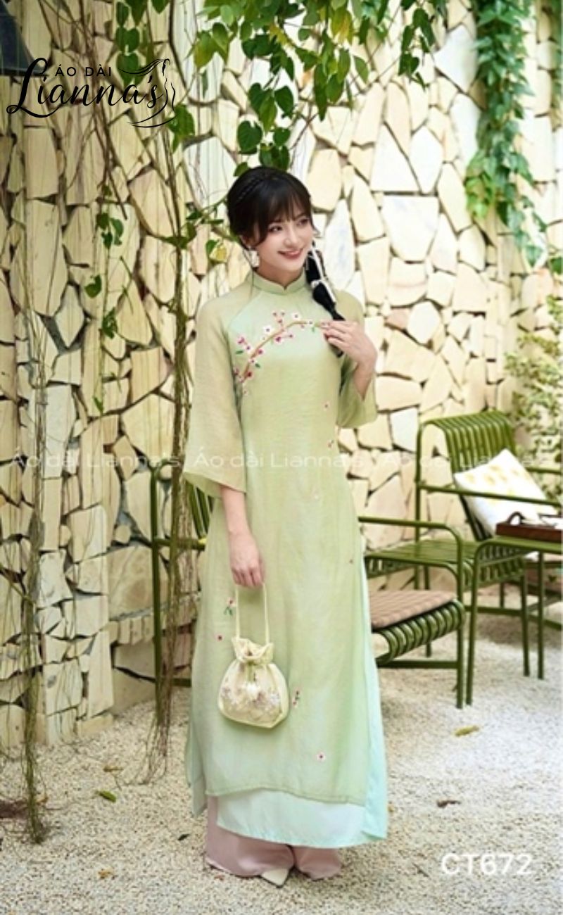 Áo dài Việt Kiều
