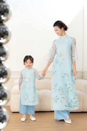 be gái xanh đính kết