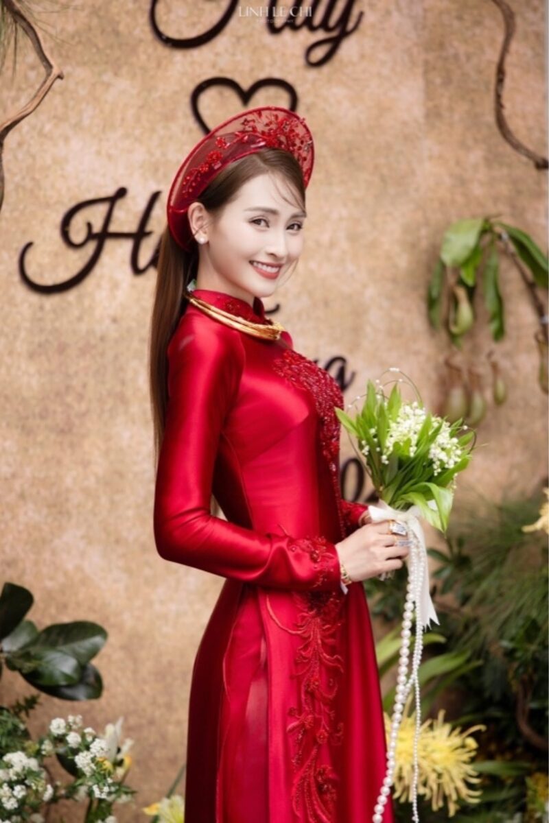 khan dong co dau ao dai cuoi 2