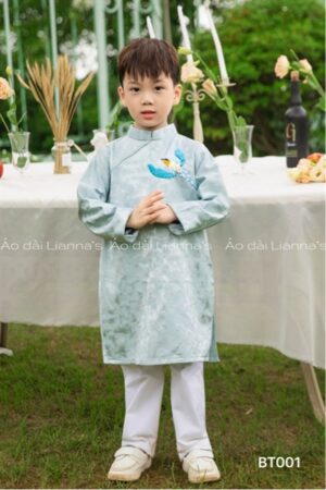 Bé trai gia đình Xuân Ngọc 2026