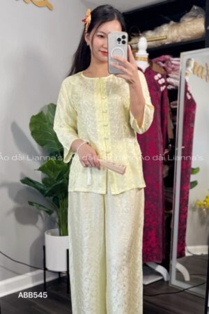 Set bà ba tơ tằm hà đông hoa cúc vàng