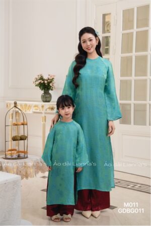 Áo dài bé gái tằm ánh xanh