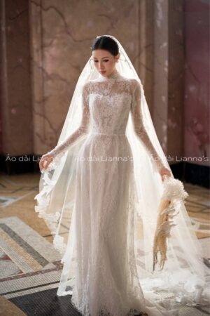 Áo dài cưới ren trắng kèm veil