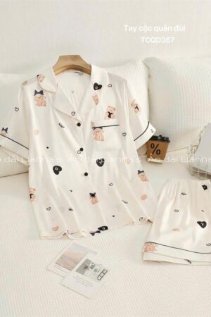 Set lụa đùi Sally gấu tím đen nền kem
