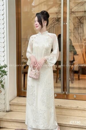 Áo dài suông tơ hoa Hồng kem