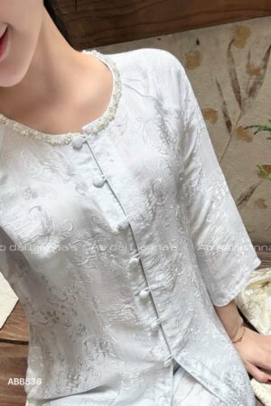 Áo bà ba chữ thọ màu xám ghi