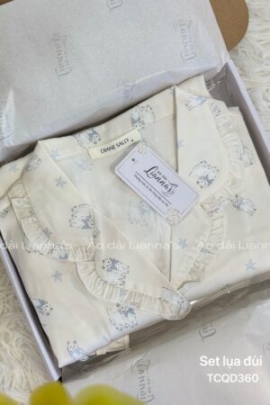 Set lụa đùi Sally mèo nơ xanh nền kem kiotviet e9a0b5e14f93e9cb7e12a288c5e66d25